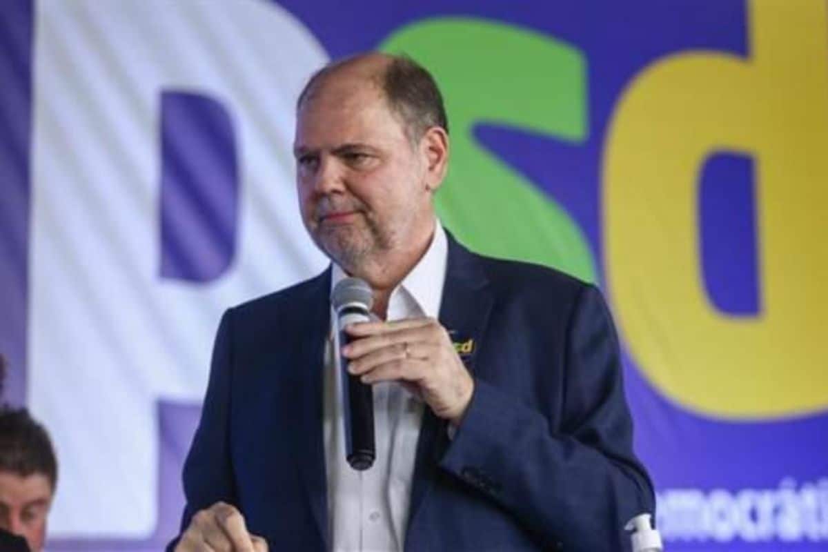 Alex Canziani Silveira