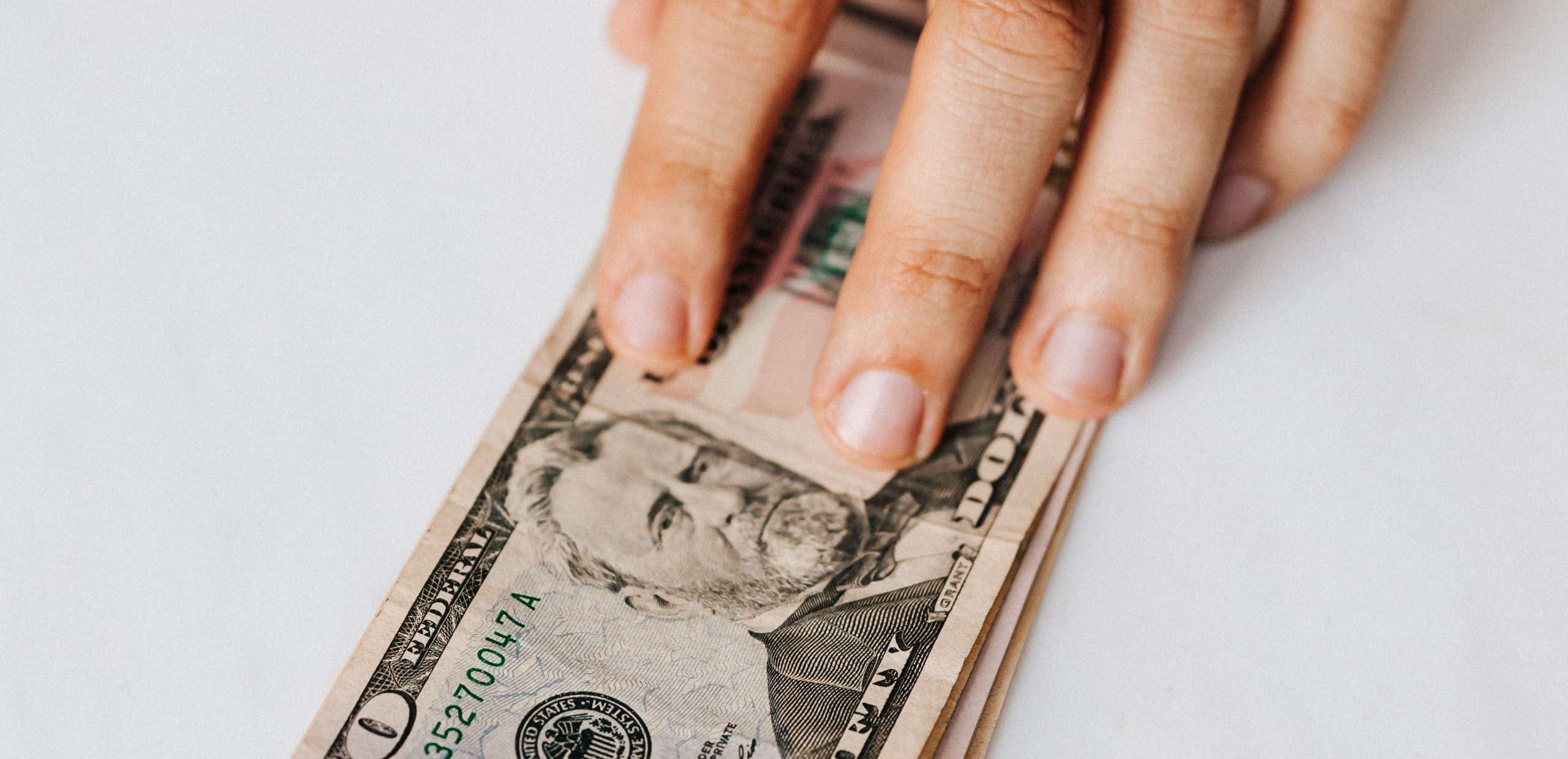 Movimento pendular entre Estado e Mercado. Entenda! O Londrinense