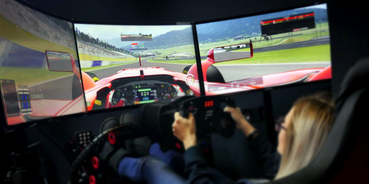 O Automobilismo virtual está mudando o automobilismo tradicional. Atletas do simracing se preparam muito para as provas virtuais e os pilotos reais estão seguindo seus passos.