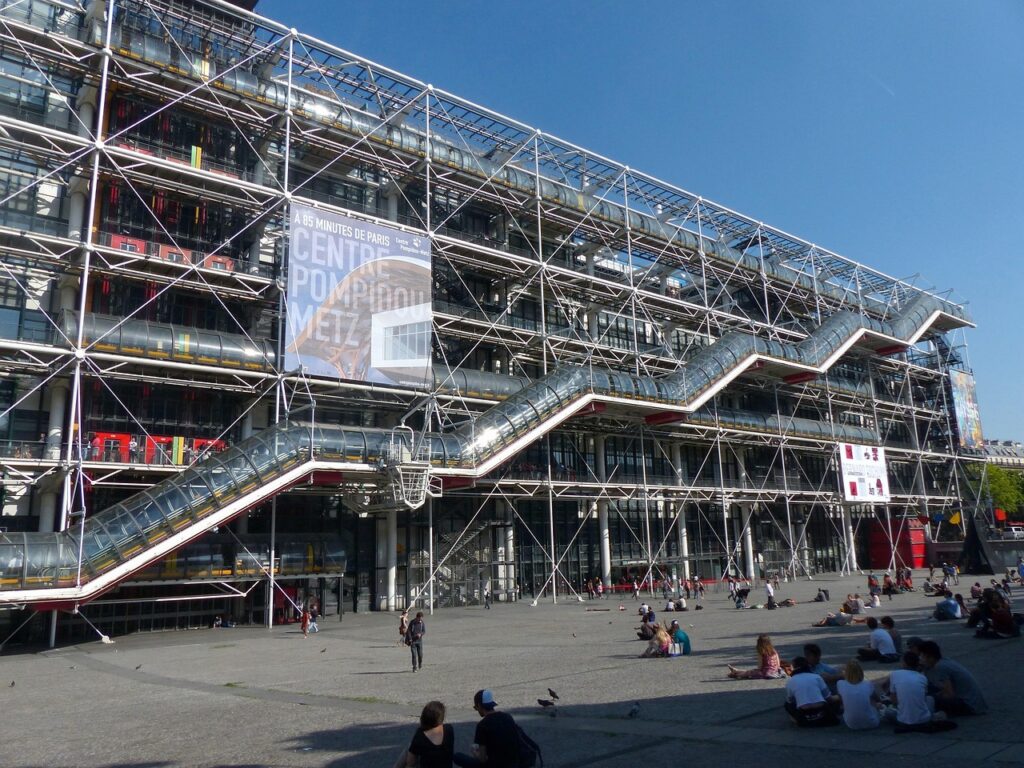 A notícia que teremos o Centro Pompidou em Foz de Iguaçu até 2027 me deixou feliz. Mas, e Londrina? A reforma do Museu de Arte de Londrina anda a passos de tartaruga