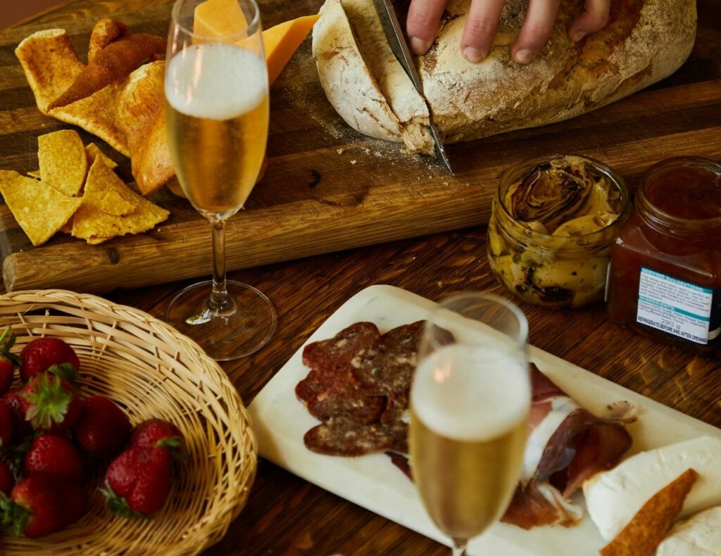 O leitor pediu dicas práticas sobre como harmonizar a comida com os vinhos, em um jantar. Veja como fazer