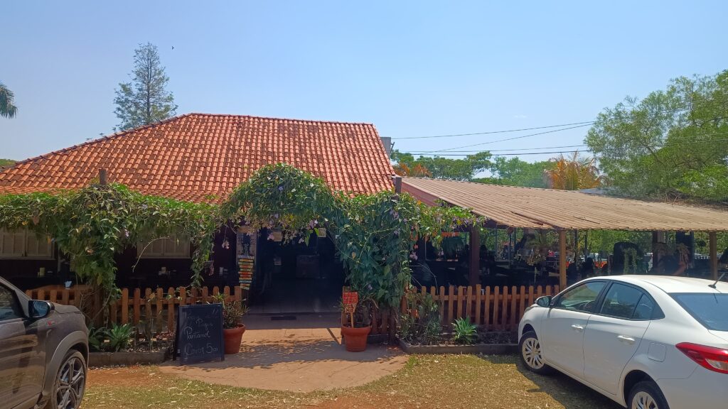 O Pesque Pague Pantanal pode ser a melhor opção para o lazer da sua família, com comida caseira deliciosa e um amplo espaço