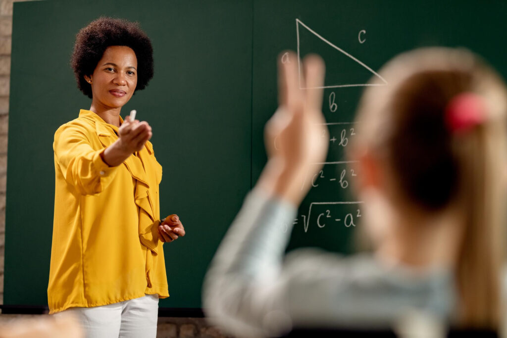 Na Semana da Consciência Negra é preciso alertar que temos que combater o racismo, inclusive na educação