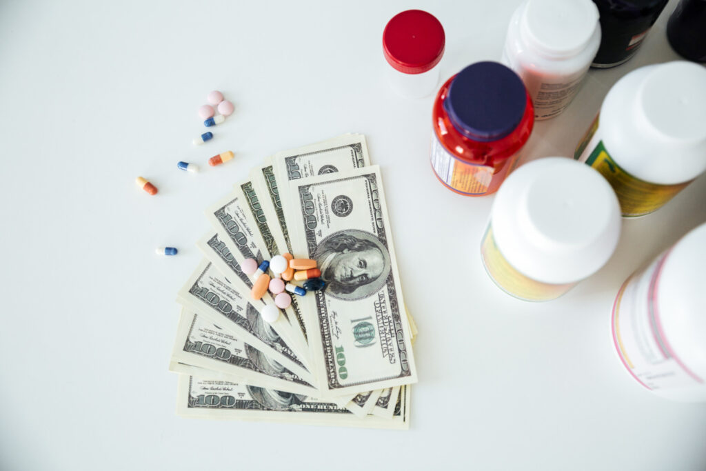O plano de saúde não pode recusar a fornecer o medicamento de alto custo. Saiba o que fazer diante da negativa
