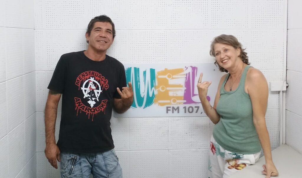 Parados há algum tempo por diversos contratempos, voltamos com o DNA Rock Brasil na UEL FM