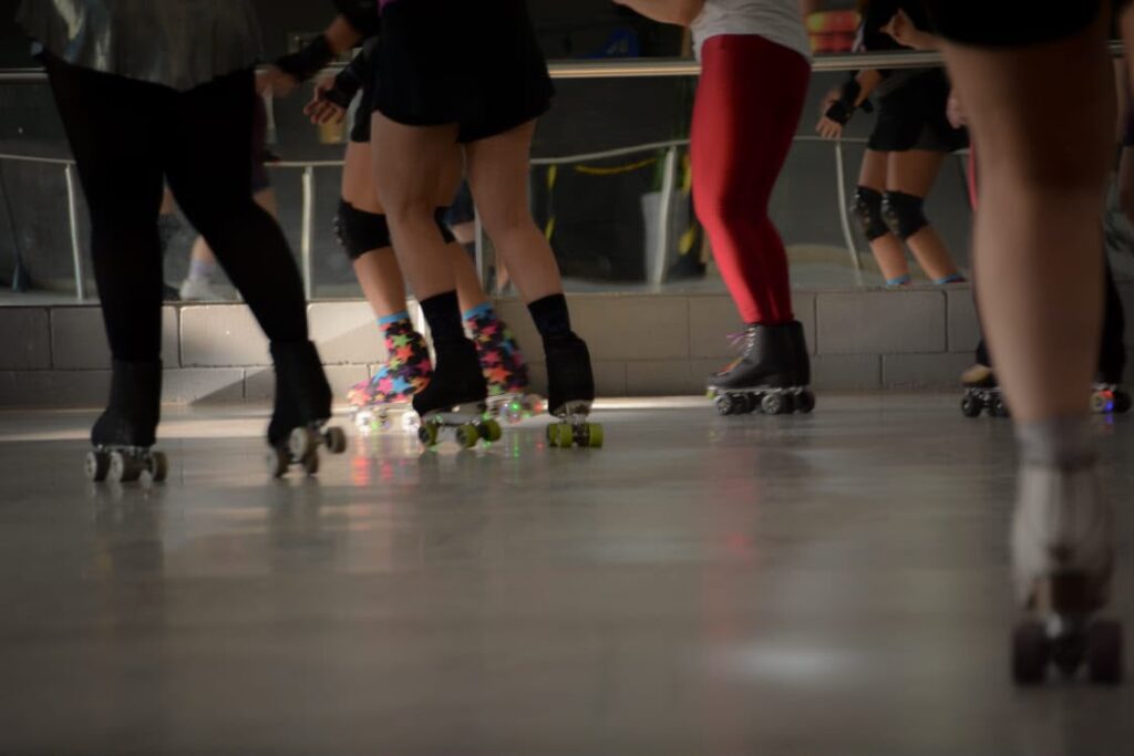 Uma das maiores febres dos anos 1980 está de volta, neste sábado (4), no Royal Plaza Shopping: o Roller Dance em evento gratuito