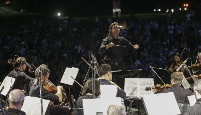 Brasília - A Orquestra Sinfônica do Teatro Nacional Claudio Santoro apresenta um concerto especial para celebrar os recursos hídricos, dentro da programação cultural do 8º Fórum Mundial da Água  (Fabio Rodrigues Pozzebom/Agência Brasil)