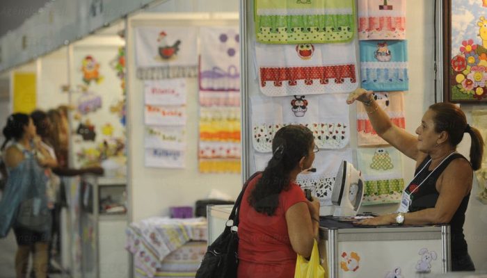 907928-feira_capacitacao_artesanato_rio_8093_0-riode-janeiro