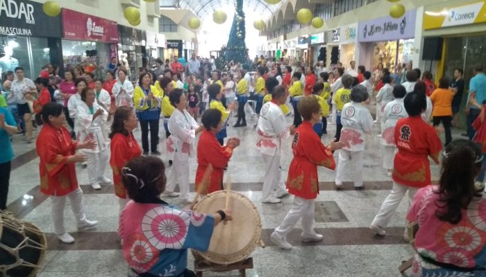 Arquivo Com Tour Matsuri