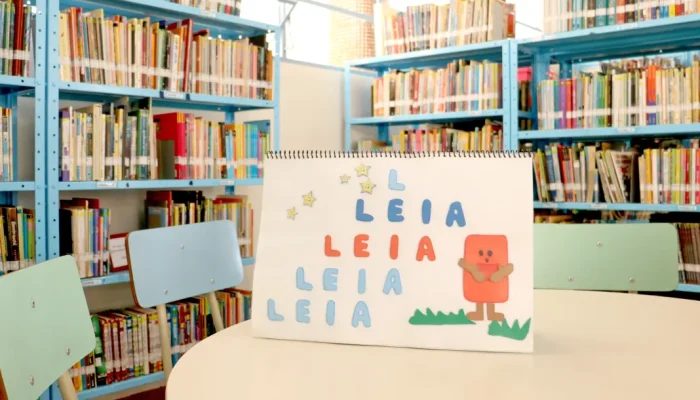 Biblioteca-Infantil-livros-neutra-Emerson-Dias-2