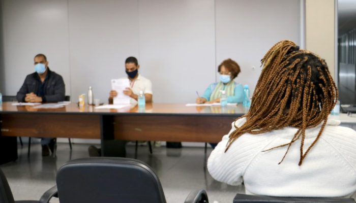 Candidatos-afrobrasileiros-teste-seletivo-Vivian-Honorato_NCom-arq