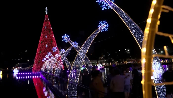 Lancamento-Luzes-de-Natal-Lago-Igapo-Emerson-Dias_NCom-3
