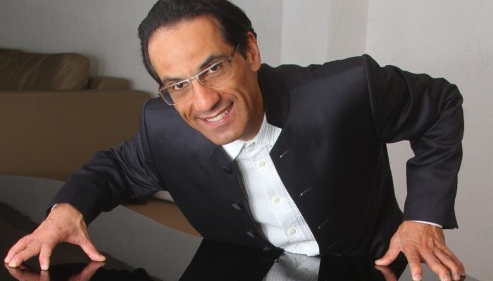 Pianista, Alvaro Siviero