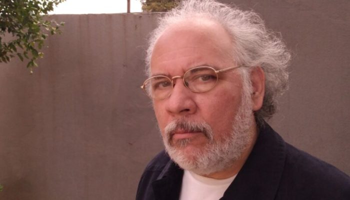 Poeta-e-dramaturgo-londrinense-Mauricio-Arruda-Men-divulgação