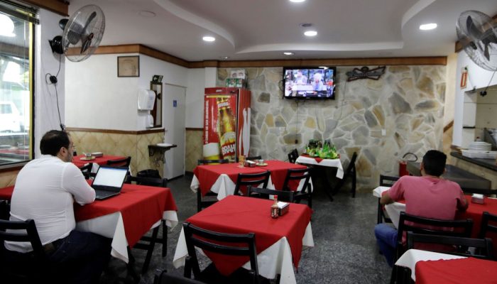 Restaurante foto Paulo Whitaker