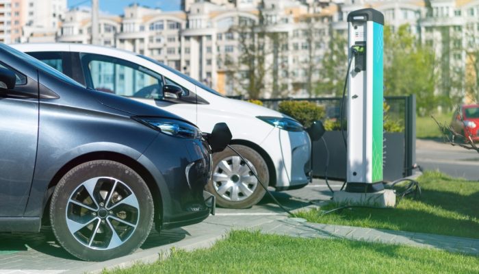 VEÍCULOS ELETRICOS
