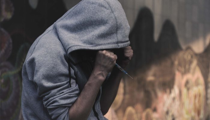 addict-2713526_1920