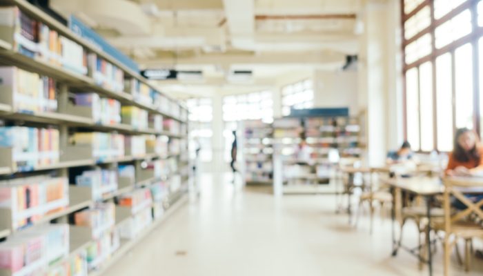 Não temos ônibus bibliotecas, mas temos bibliotecas setoriais. E é importante que a população a use.