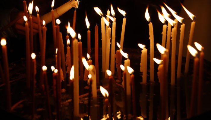 candles-4164058_1920