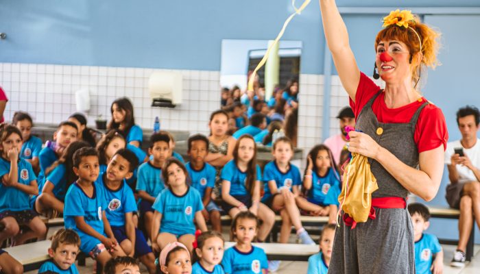 creditos valéria felix 0 - Palhaça Adelaide