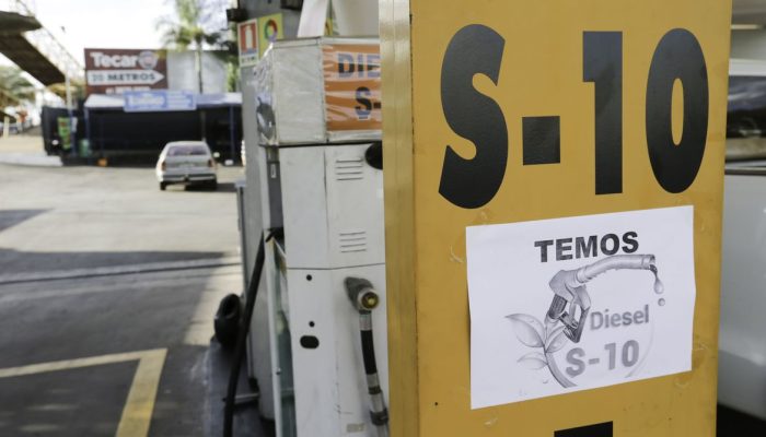 Diesel, bomba de combustível