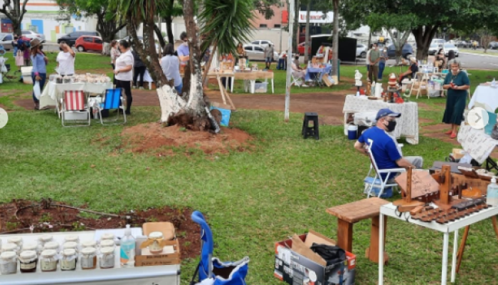 feira-artenapraçca-instagram
