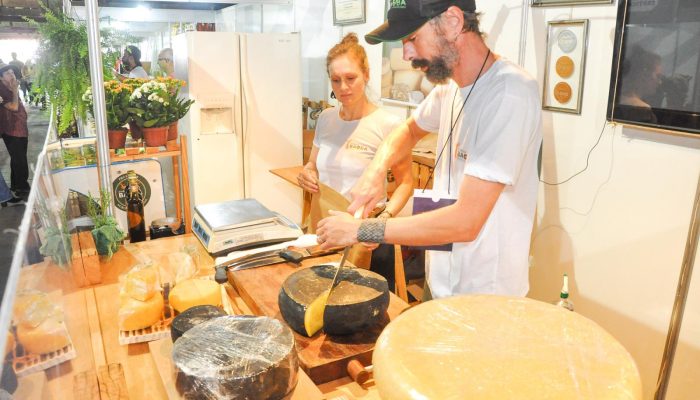 feira-traz-os-sabores-da-producao-rural-1649008826