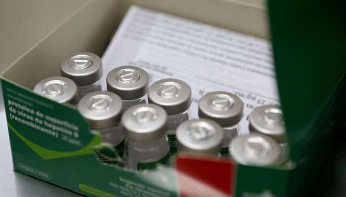 O vírus HBV, causador da hepatite B, é um antígeno silencioso, que pode demorar anos até ser notado pelo hospedeiro. Quando isso acontece, entretanto, muitas vezes o estrago provocado já resultou em uma cirrose ou um câncer de fígado.