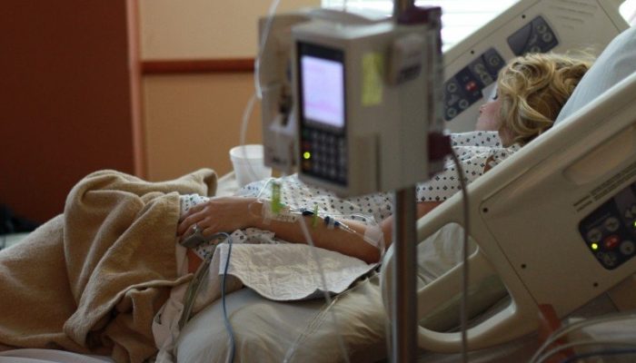 hospital-labor-delivery-mom-medical-maternity