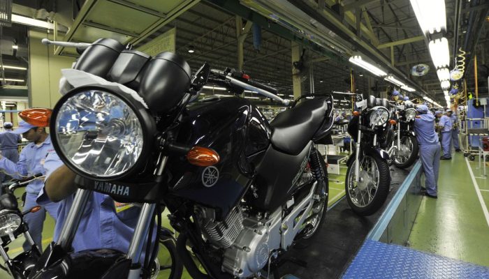 Fábrica da Yamaha. Linha de montagem de motocicletas Yamaha. Chão de fábrica.Manaus (AM) 26.10.2010 - Foto: José Paulo Lacerda