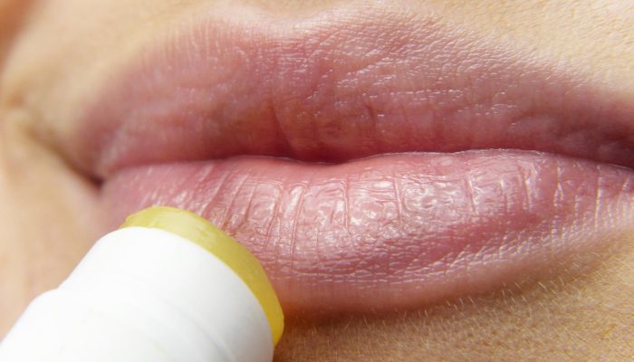 lips-g4bda474da_1920