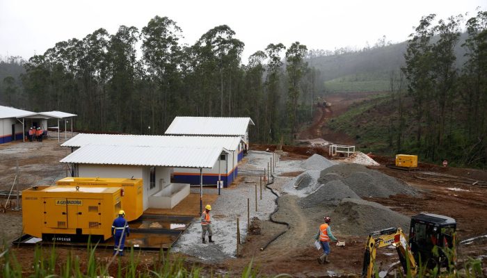 Canteiro de obras da Nova Bento Rodrigues.