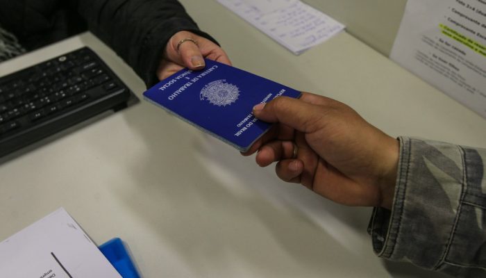 Agência do Trabalhador, em Curitiba. Curitiba foi a quinta capital brasileira com menor taxa de desemprego no segundo trimestre de 2019, e a Região Metropolitana tem a terceira menor taxa do país.  16/08/2019 -  Foto: Geraldo Bubniak/AEN