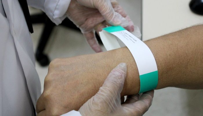pulseira-de-classificação-de-risco-foto-gustavo-tacaki-1