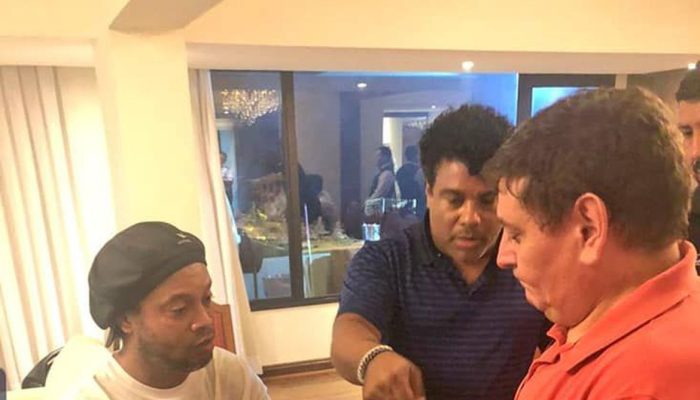 ronaldinho_paraguai