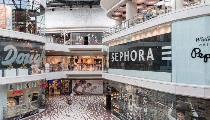 shopping-mall-906721_1920