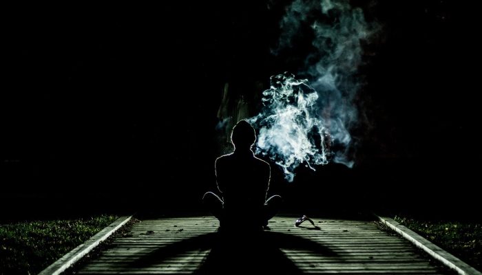 smoke-1031060_1920 (1)