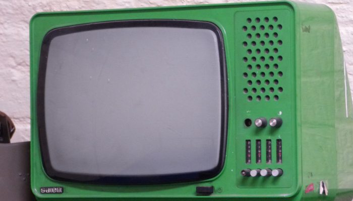 tv-1639240_1920