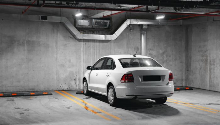 underground-car-parking-shopping-center