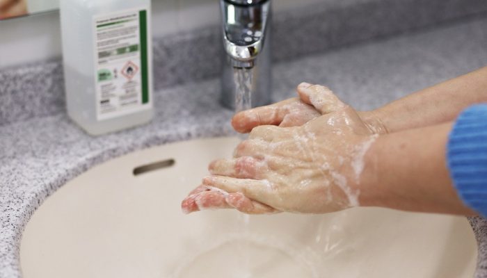 wash-hands-4906750_1280